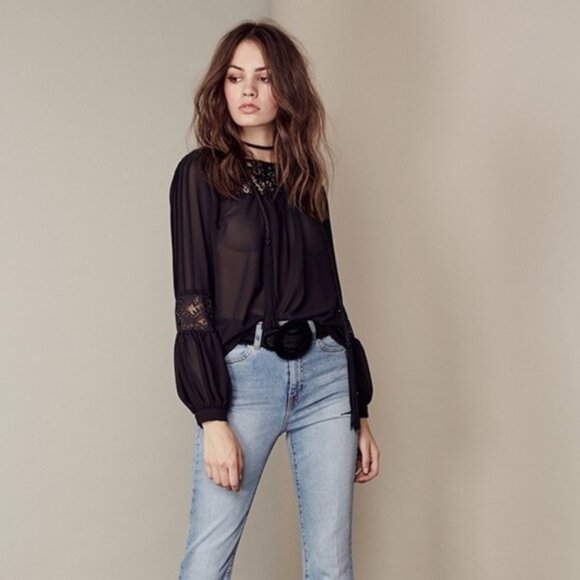 REVOLVE For Love & Lemons Sacramento Blouse Black Sheer Lace Long Sleeves Small - Picture 16 of 16